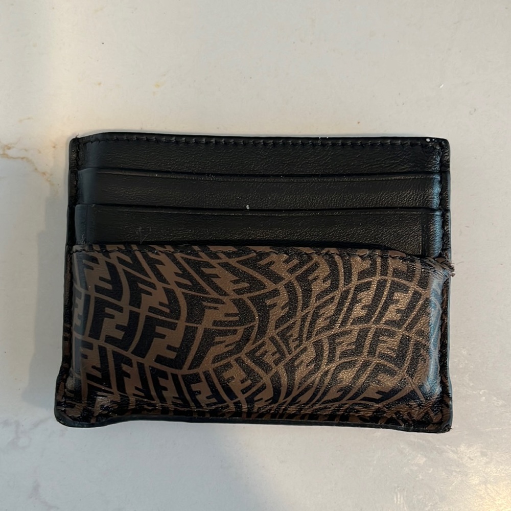 Fendi vertigo card holder